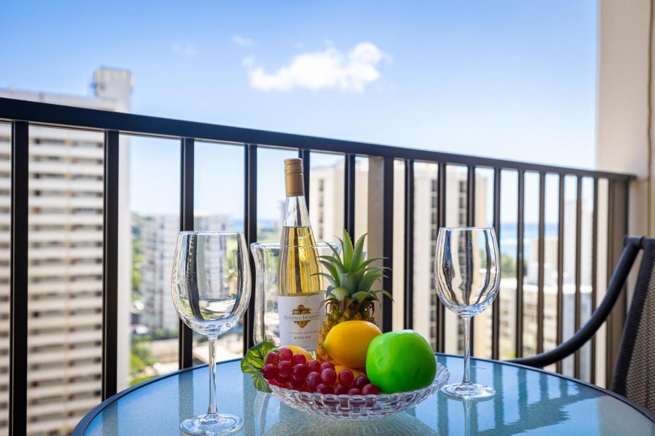 Waikiki Banyan Ocean View Oasis With Free Parking! Apartment Хонолулу Екстериор снимка