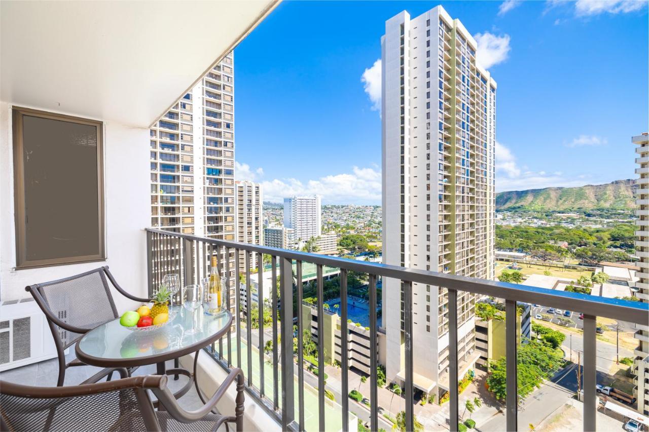 Waikiki Banyan Ocean View Oasis With Free Parking! Apartment Хонолулу Екстериор снимка