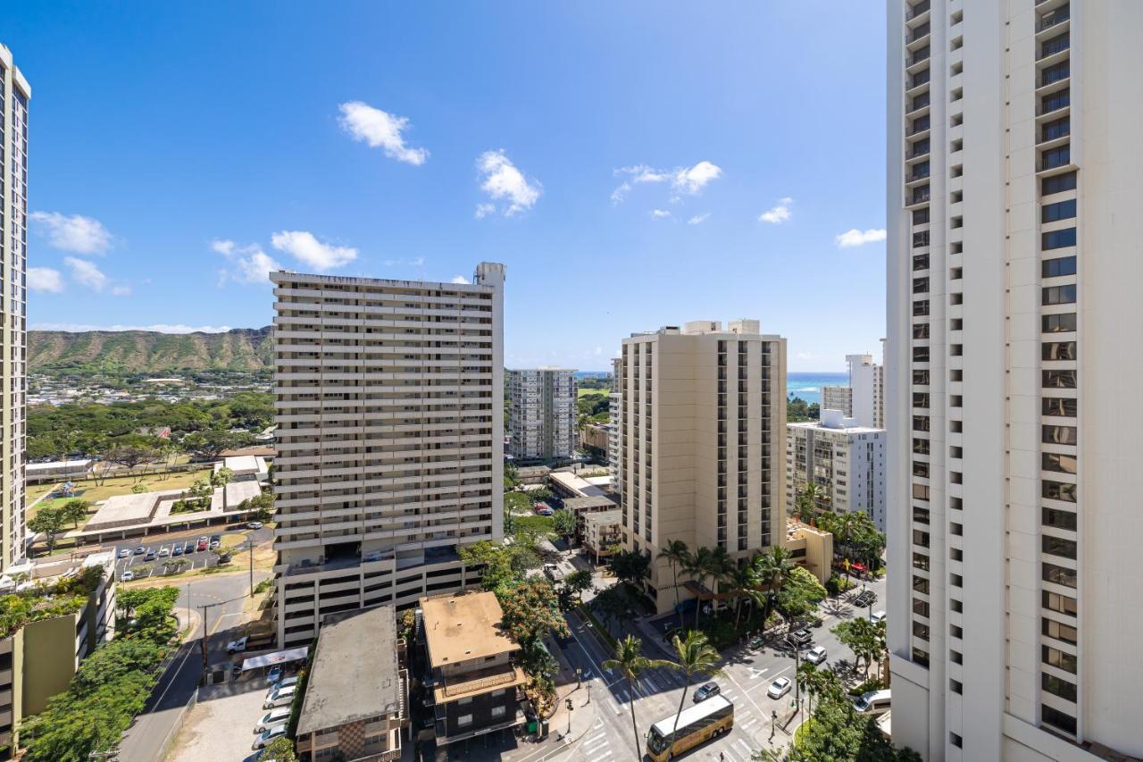 Waikiki Banyan Ocean View Oasis With Free Parking! Apartment Хонолулу Екстериор снимка