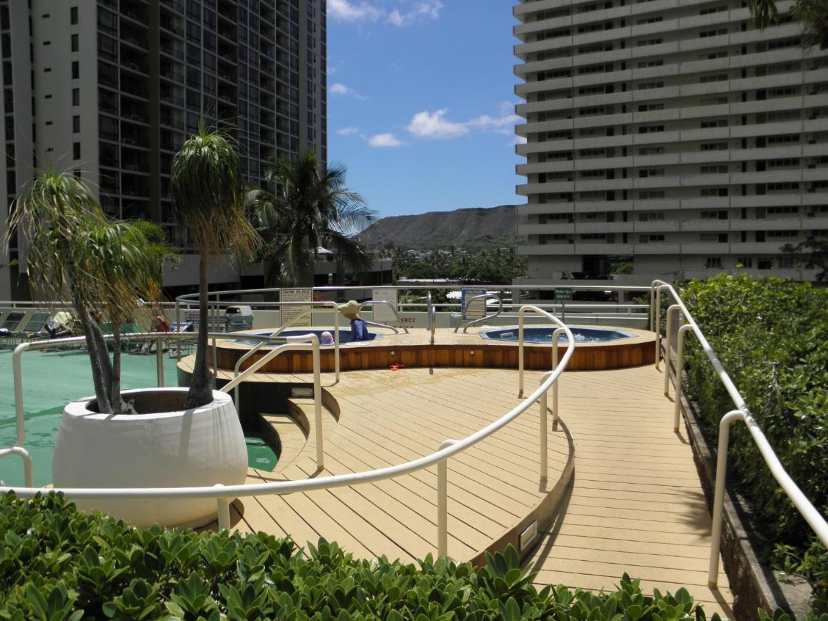 Waikiki Banyan Ocean View Oasis With Free Parking! Apartment Хонолулу Екстериор снимка